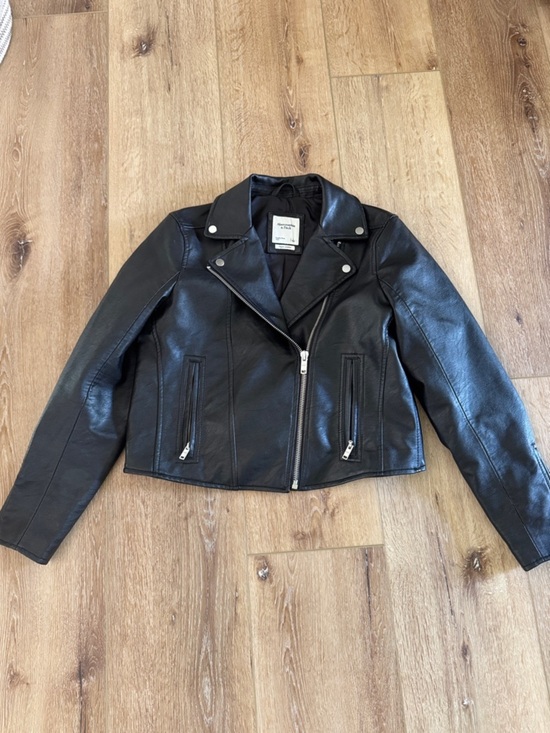 Abercrombie & Fitch Jackets & Blazers - Abercrombie & Fitch | Black Faux Vegan Leather Moto Jacket | size L